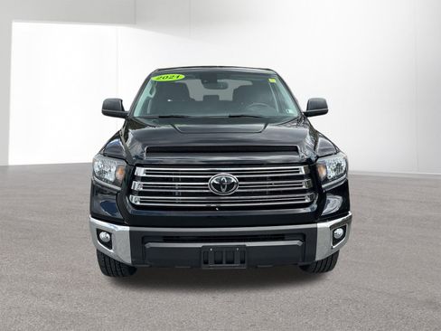 Used 2021 Toyota Tundra SR5 w/ Trail Edition AWD/4WD image 9