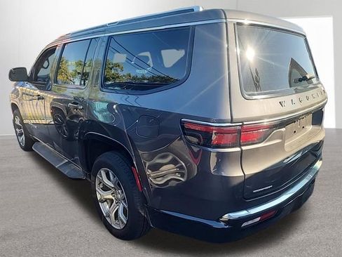 Used 2022 Jeep Wagoneer Series II image 6