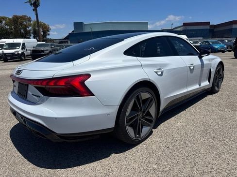 Used 2022 Audi RS e-tron GT AWD/4WD image 5