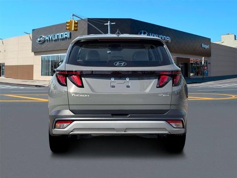 New 2026 Hyundai Tucson SE AWD/4WD image 6