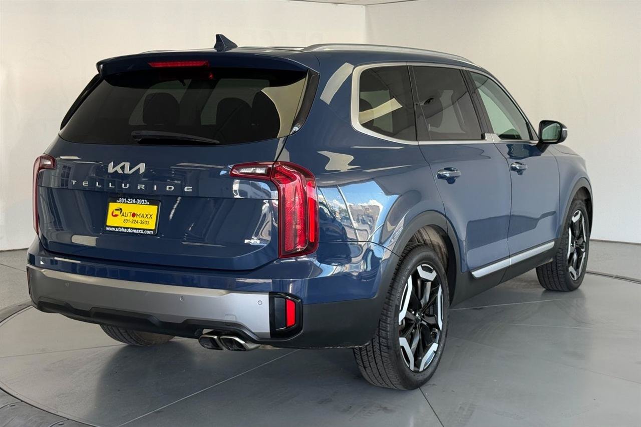 Used 2025 Kia Telluride S AWD/4WD image 7