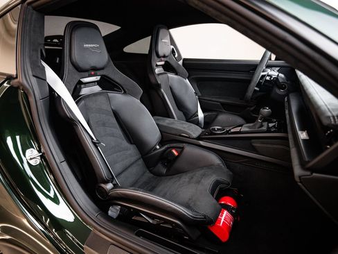 Used 2025 Porsche 911 GT3 RWD image 27