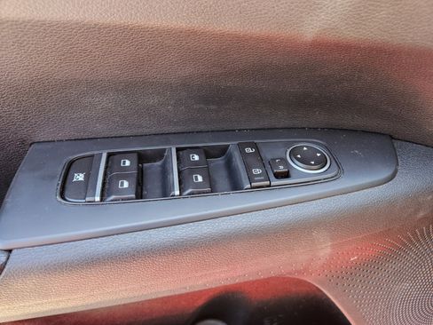 Used 2021 Kia Forte LXS FWD image 29