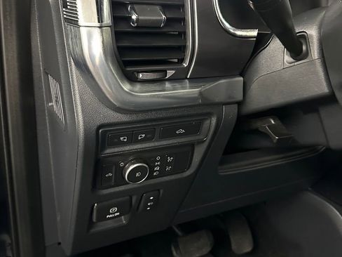 Used 2021 Ford F150 Lariat AWD/4WD image 13