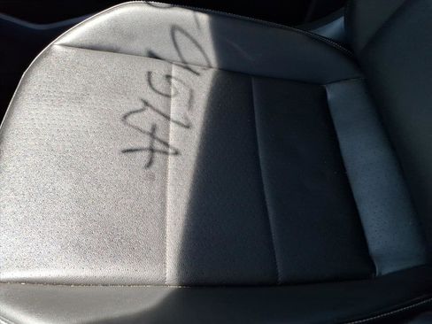 Used 2021 Volkswagen Tiguan SEL FWD image 26