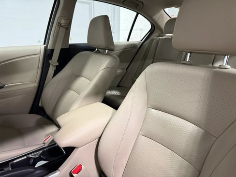 Used 2017 Honda Accord EX-L image 17