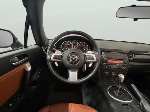 Used 2008 MAZDA MX-5 Miata Grand Touring w/ Premium Pkg image 15
