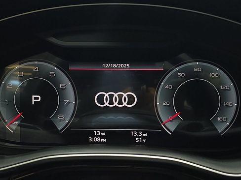 New 2026 Audi Q8 Prestige image 17