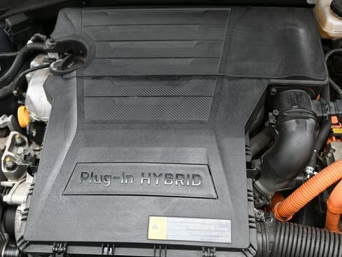 Used 2022 Hyundai Ioniq Limited FWD image 41