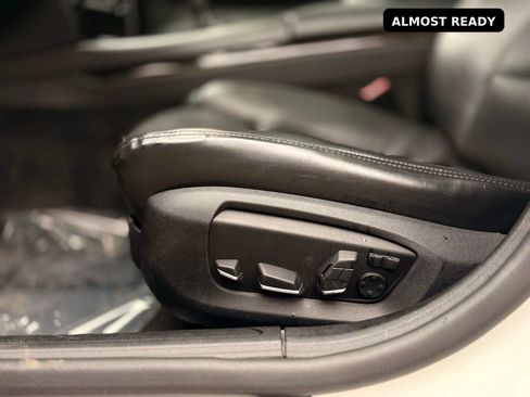 Used 2015 BMW 750Li RWD image 13