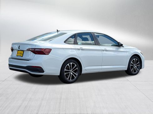 Certified 2023 Volkswagen Jetta Sport FWD image 7