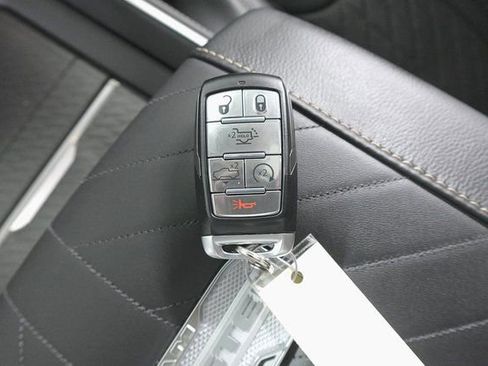 New 2026 RAM 1500 Tungsten w/ Trailer Tow Group image 32