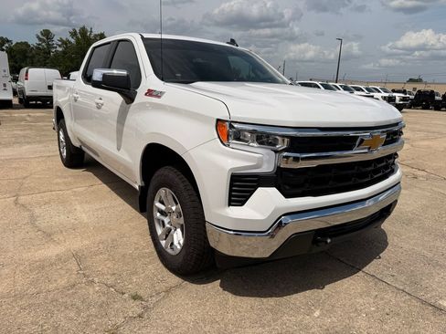 New 2026 Chevrolet Silverado 1500 LT w/ Z71 Off-Road Package AWD/4WD image 7
