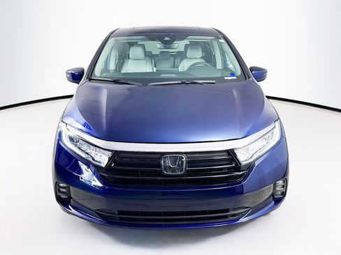 Certified 2024 Honda Odyssey EX-L image 3