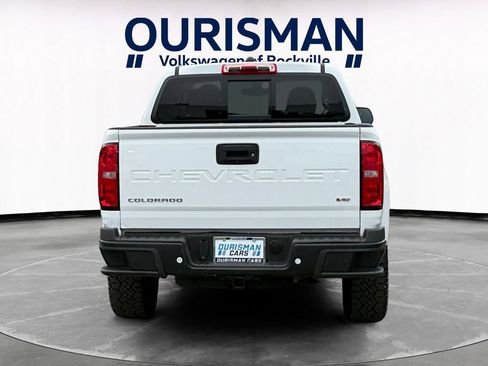 Used 2022 Chevrolet Colorado Z71 AWD/4WD image 5