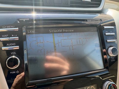 Used 2017 Nissan Murano SL w/ SL Technology Package FWD image 19