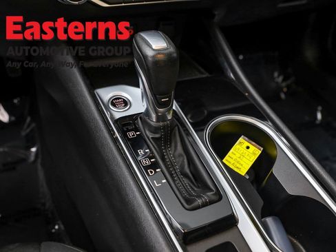 Used 2021 Nissan Altima 2.5 SV w/ SV Premium Package image 13