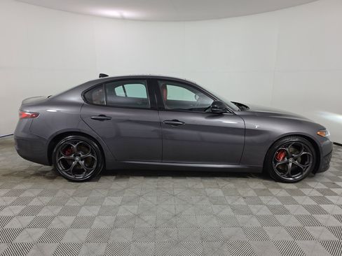 Used 2024 Alfa Romeo Giulia Ti w/ Performance Driving Package RWD image 8
