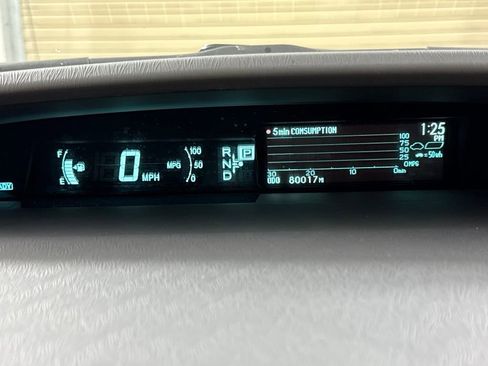 Used 2013 Toyota Prius Three image 13