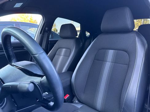 Used 2023 Honda Civic Sport image 23