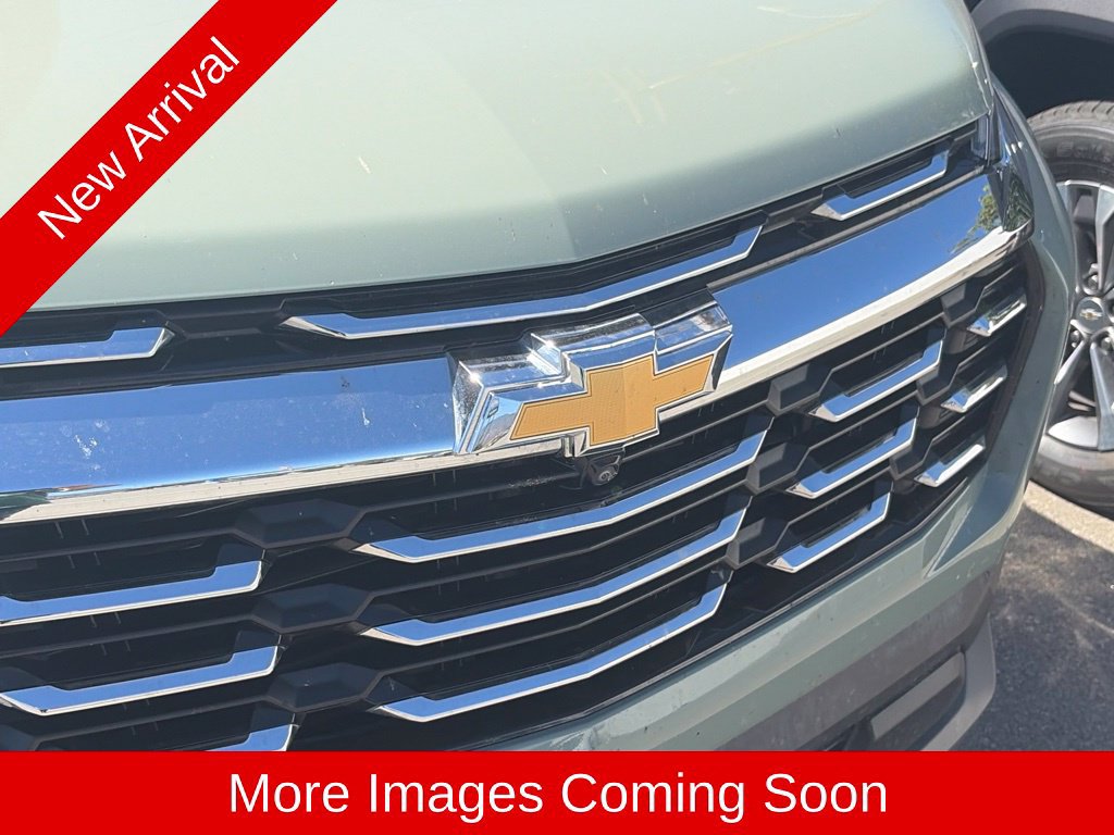 Used 2025 Chevrolet Equinox LT w/ Convenience Package II FWD image 7