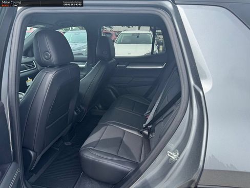 New 2027 GMC Terrain Elevation w/ Elevation Premium Package FWD image 6