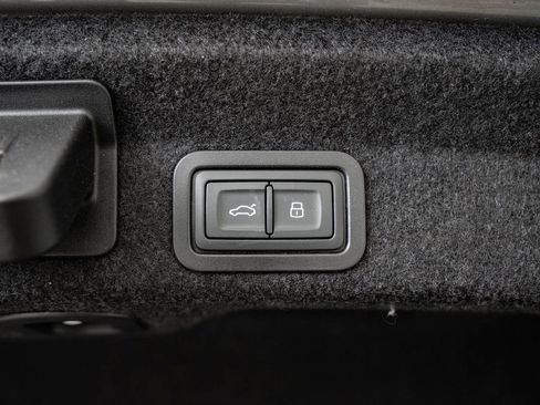 Used 2022 Audi A6 Premium Plus w/ Premium Plus Package image 22