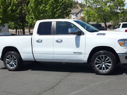 Used 2019 RAM 1500 Big Horn AWD/4WD image 2
