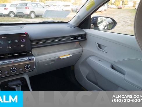 Certified 2026 Hyundai Kona SE image 17