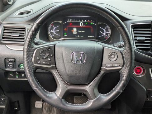 Used 2023 Honda Passport EX-L image 25