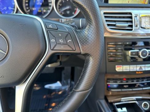 Used 2014 Mercedes-Benz E 350 Sedan image 21