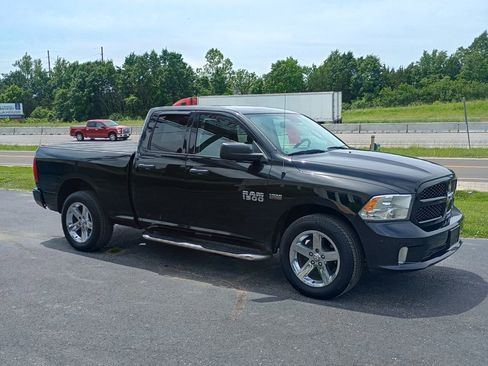 Used 2015 RAM 1500 Express AWD/4WD image 7
