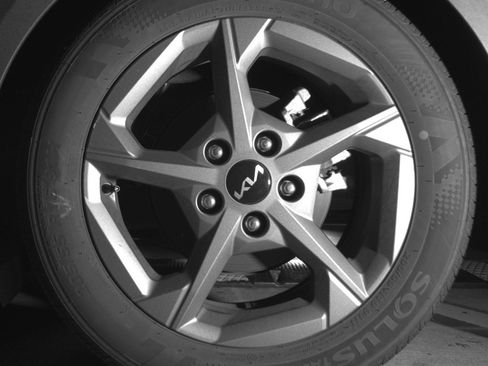 Used 2025 Kia K4 FWD image 14