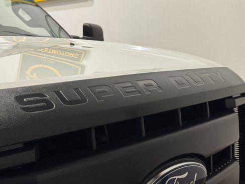 Used 2014 Ford F450 XL image 6