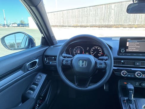 Certified 2024 Honda Civic Sport image 23