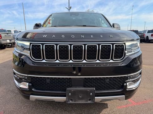 Used 2024 Jeep Wagoneer Series II w/ Flexible Seating Group RWD image 13