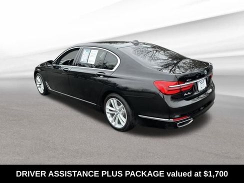 Used 2018 BMW 750i xDrive image 5