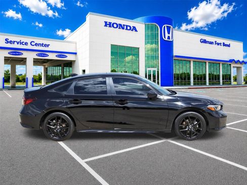 Used 2025 Honda Civic Sport image 8