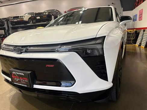 Used 2024 Chevrolet Blazer EV RS AWD/4WD image 94