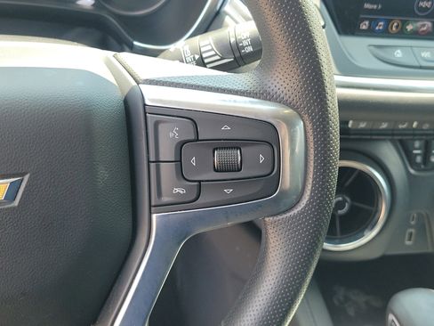 Used 2022 Chevrolet Blazer LT FWD image 25