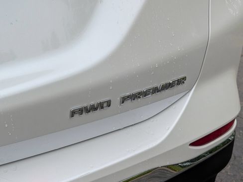 Used 2020 Chevrolet Equinox Premier AWD/4WD image 19