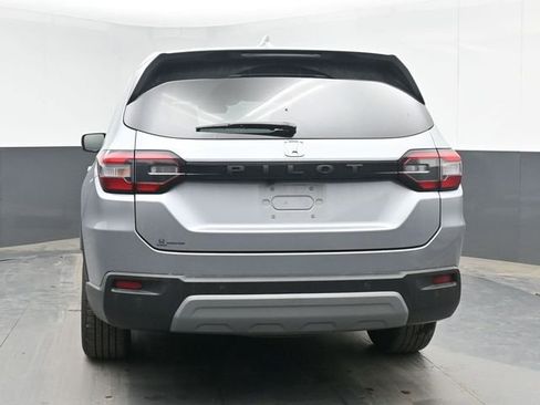 Certified 2023 Honda Pilot EX-L image 9