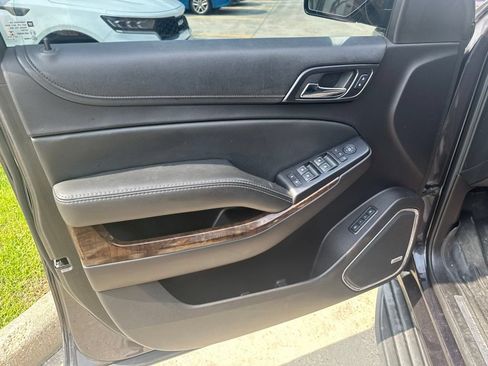 Used 2016 Chevrolet Tahoe LT RWD image 15