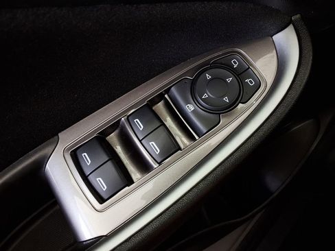 Used 2025 Chevrolet Malibu LS FWD image 25