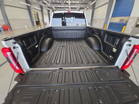 Certified 2024 Ford F350 Platinum w/ Tremor Off-Road Package AWD/4WD image 23
