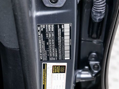 Used 2022 Mercedes-Benz GLE 350 4MATIC w/ Premium Package image 21