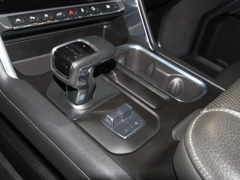 Used 2024 GMC Sierra 1500 Denali AWD/4WD image 17