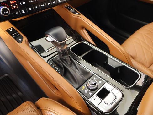 Used 2025 Kia Telluride SX Prestige X-Line image 9