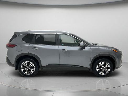 Used 2023 Nissan Rogue SV w/ SV Premium B Package AWD/4WD image 4