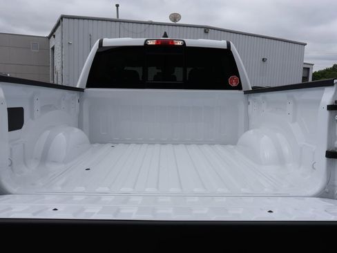 New 2026 RAM 1500 Big Horn AWD/4WD image 14